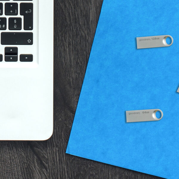 GOODRAM Pendrive UNO3 -  32GB USB 3.2 gen 1 Silver