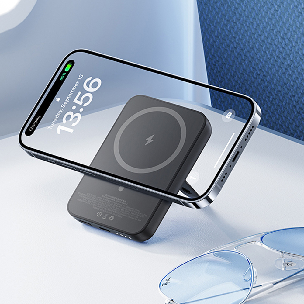 Benks Power bank 6000mAh MP09 - Type C - magnetic with induction charging black