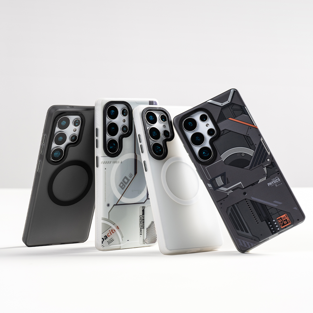 Benks Magnetic Mecha Series Case for Iphone 15 Pro white
