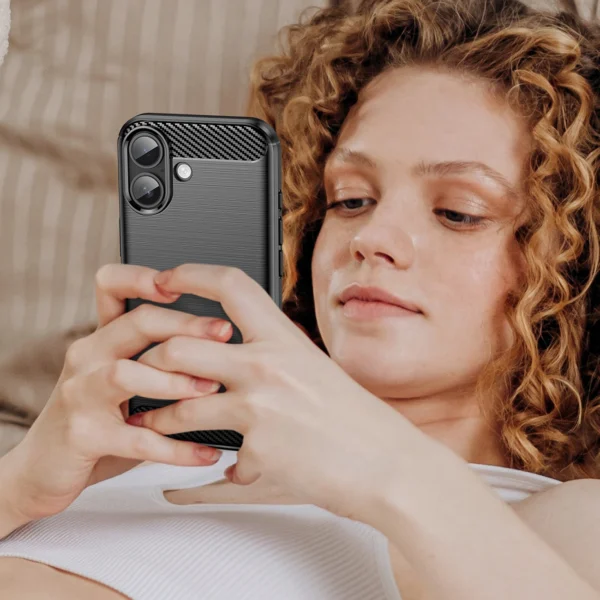 Carbon Case for iPhone 17 - Blackeng