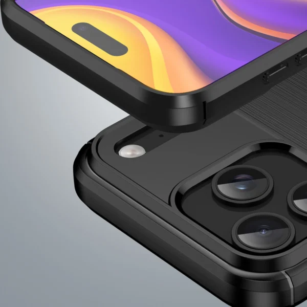 Carbon Case for iPhone 17 Pro Max - Blackeng