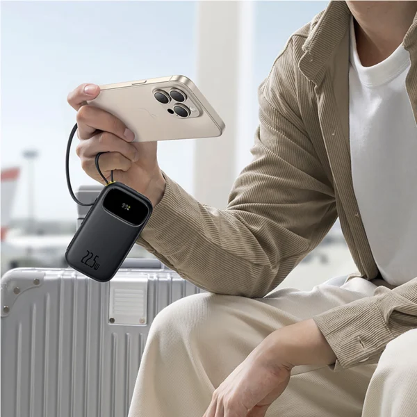 Baseus EnerFill FC31 20000mAh 22.5W Powerbank with Digital Display and 2 Built-in Cables (USB-C + Lightning) - Blackeng