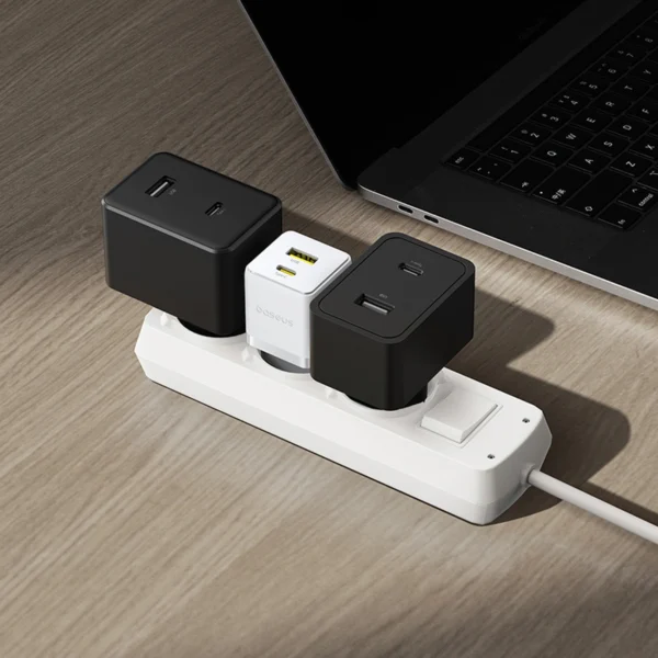 Baseus Palm 30W USB-C USB-A Wall Charger - Whiteeng