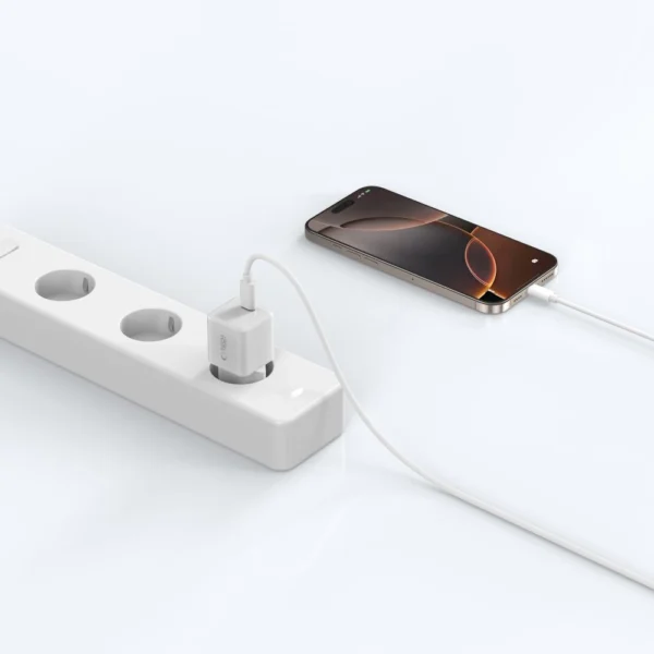 Tech-Protect NCM25 USB-C PD 25W Wall Charger - Whiteeng