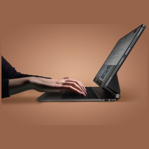 Uniq Venno Pro Magnetic Smart Keyboard Case for iPad 11" 2025 / iPad Air 11" 2024 / 2025 / iPad Pro 11" 2018 / 2020 / 2021 / 2022 / 2024 - Browneng
