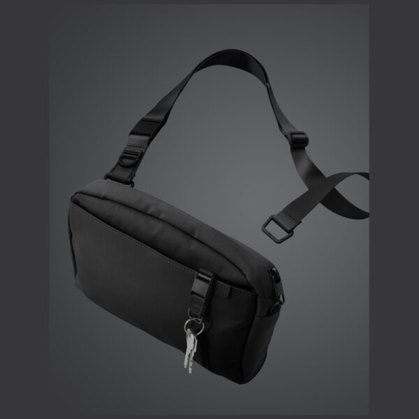 Uniq Arden Sling 2L bag - blackeng
