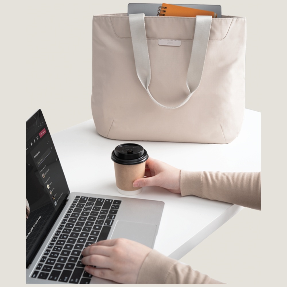 Uniq Arden Tote 16L Bag - Beigeeng