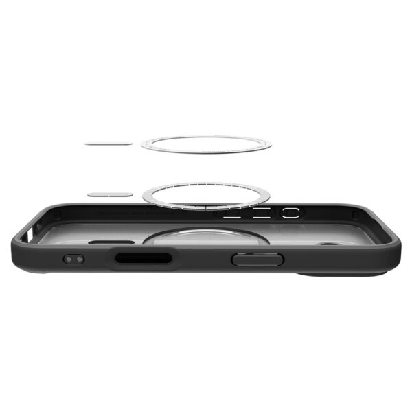 Spigen Ultra Hybrid MagSafe Case for iPhone 17 - Blackeng