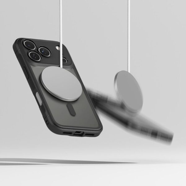 Ringke Fusion Bold Magnetic MagSafe Case for iPhone 17 Pro - Matte Blackeng