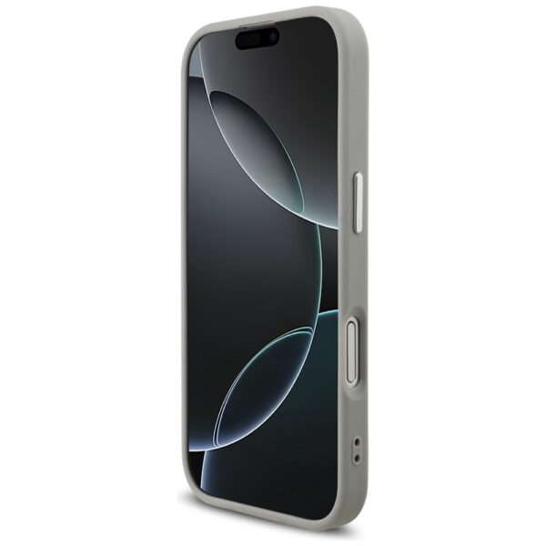 Guess Glitter Triangle Logo MagSafe case for iPhone 17 - silvereng