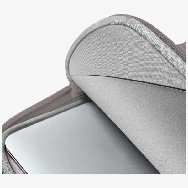 201435_4 Uniq Cyprus Ridge Edition Laptop Sleeve for 14" laptops, water-resistant neoprene - grayeng