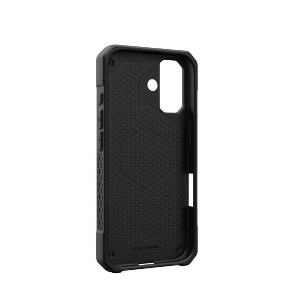 469708bbe864304fd2a2e316396e9134 UAG Urban Armor Gear case MONARCH PRO compatible with MagSafe for IPHONE 17 kevlar black