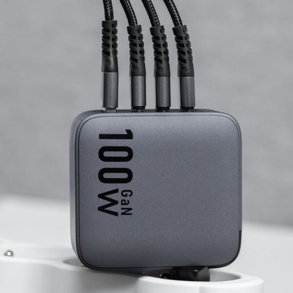 FORCELL F-ENERGY GaN VT-46 travel charger 3 x Type C + USB A PD QC4.0 5A 100W with PD gray