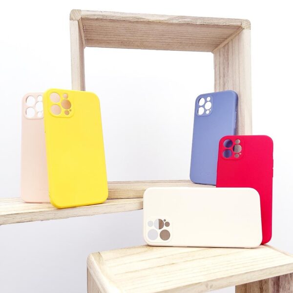 68480_9 Wozinsky Color Case silicone flexible durable case iPhone SE 2022 / SE 2020 / iPhone 8 / iPhone 7 blackeng