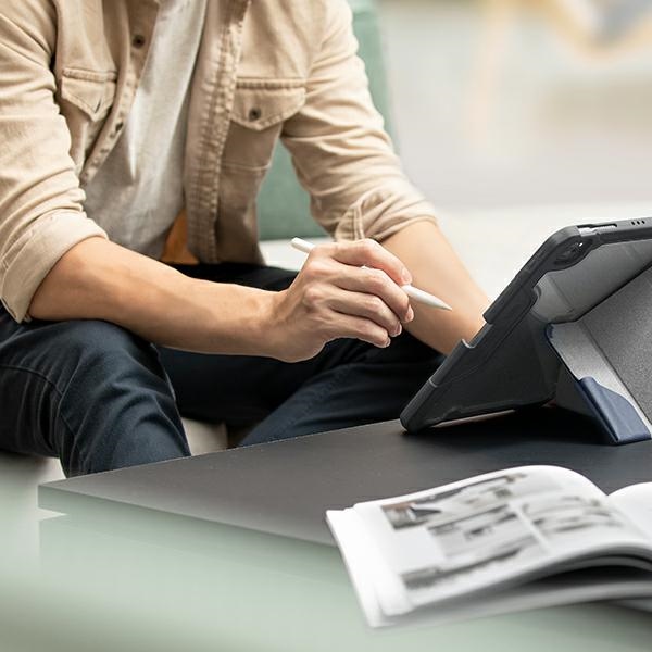 79942_7 Uniq Trexa case for iPad 10.2'' 2021/2020/2019 - redeng