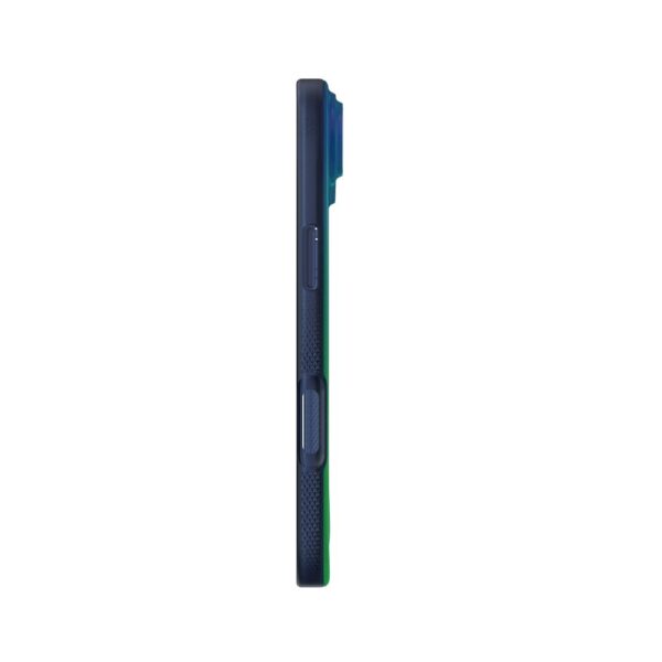ZAGG case MILAN SNAP compatible with MagSafe for IPHONE 17 Air raven feather