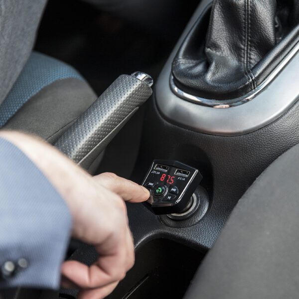 179149_oryg Maxlife FM transmitter Bluetooth MXFT-02 black