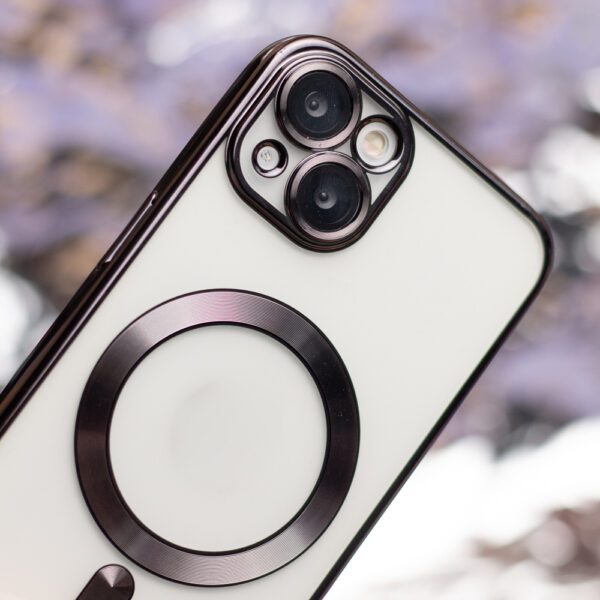 Color Chrome Mag case for iPhone 16e black