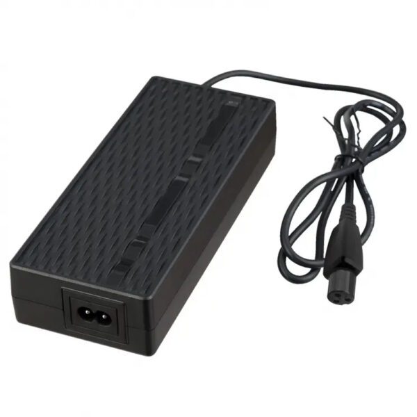 310024_oryg Akyga electric vehicle charger AK-EV-11 42V / 2A 84W GX12 3-pin 9mm 1m