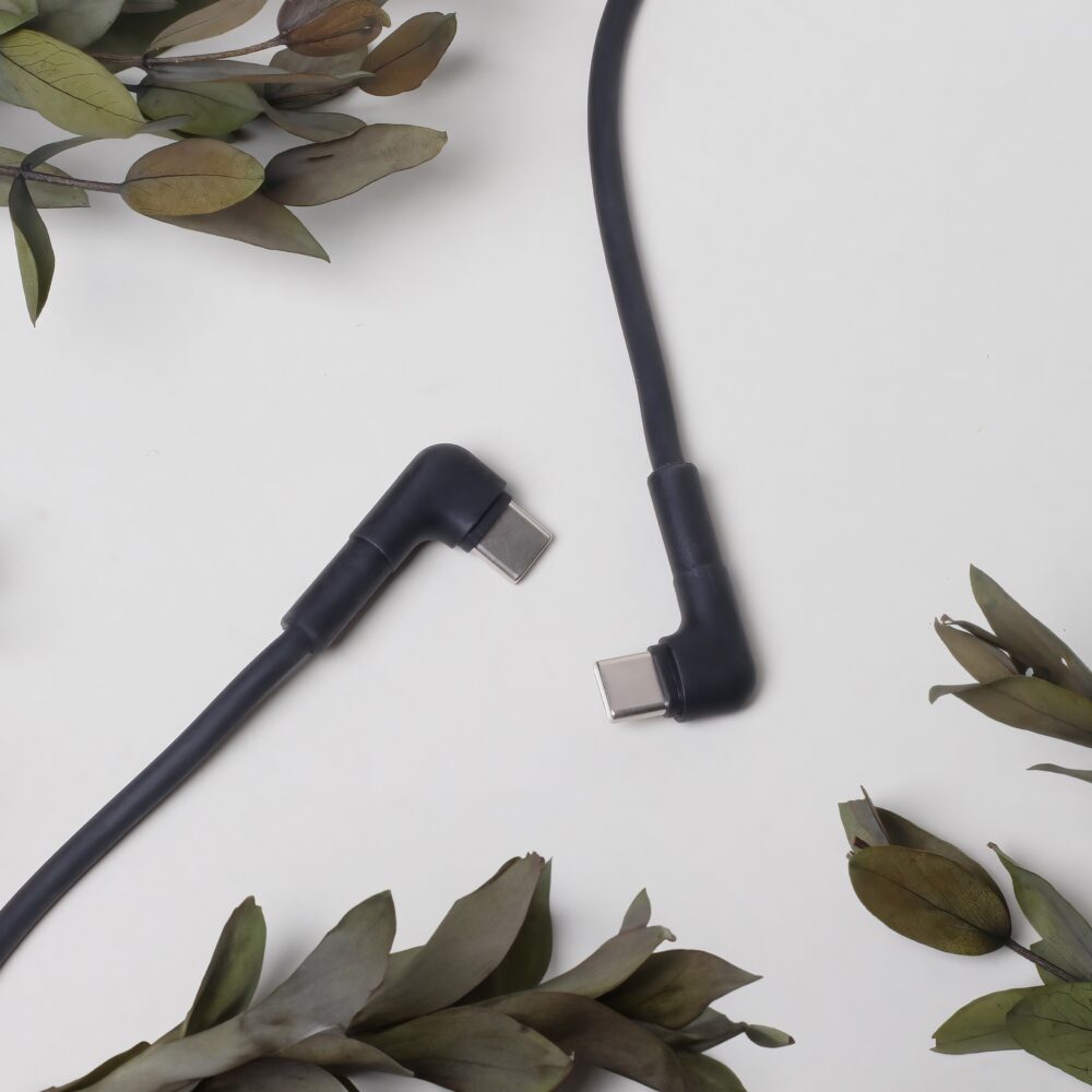 337451_oryg Maxlife MXUC-09 angle cable USB-C - USB-C 1,0 m 60W black