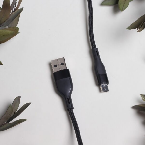 337462_oryg Maxlife MXUC-07 cable USB - microUSB 1,0 m 2,4A black nylon
