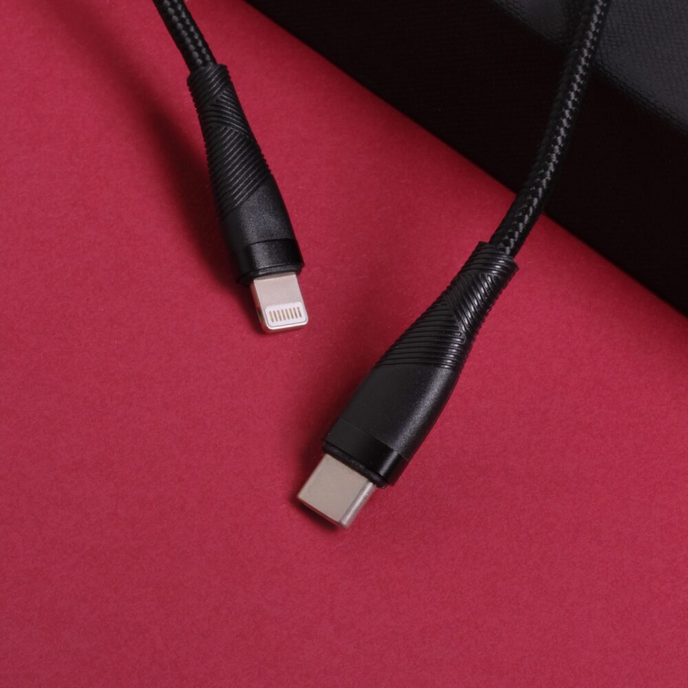 337482_oryg Maxlife MXUC-08 cable USB-C - Lightning 1,0 m 27W black nylon