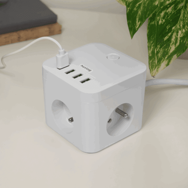 Huslog extension cord with 3 sockets white EMX-190224