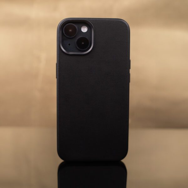 384226_oryg Mag Leather case for iPhone 16 Plus 6,7" black