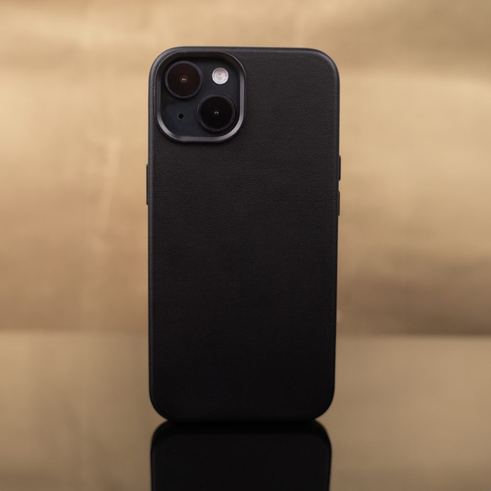 384226_oryg Mag Leather case for iPhone 16 Plus 6,7" black