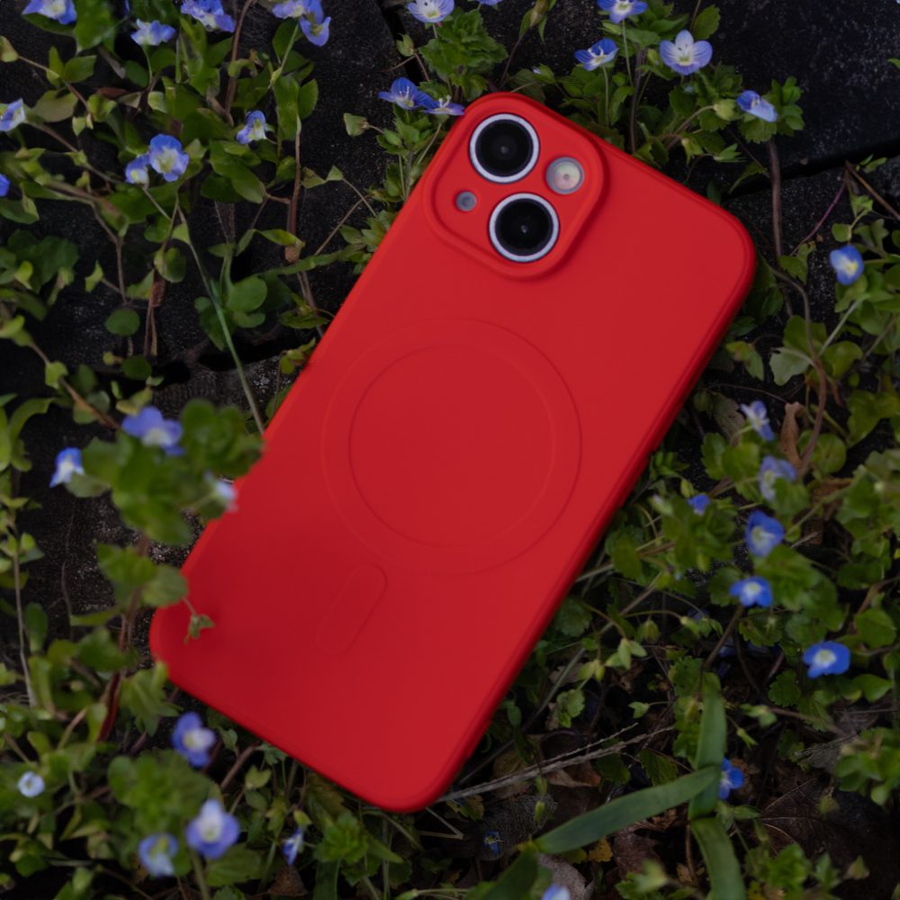 387136_oryg Simple Color Mag case for iPhone 15 Pro 6,1" red