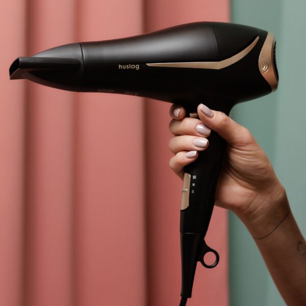 Huslog Hair dryer with ionization and foldable handle BE-570234