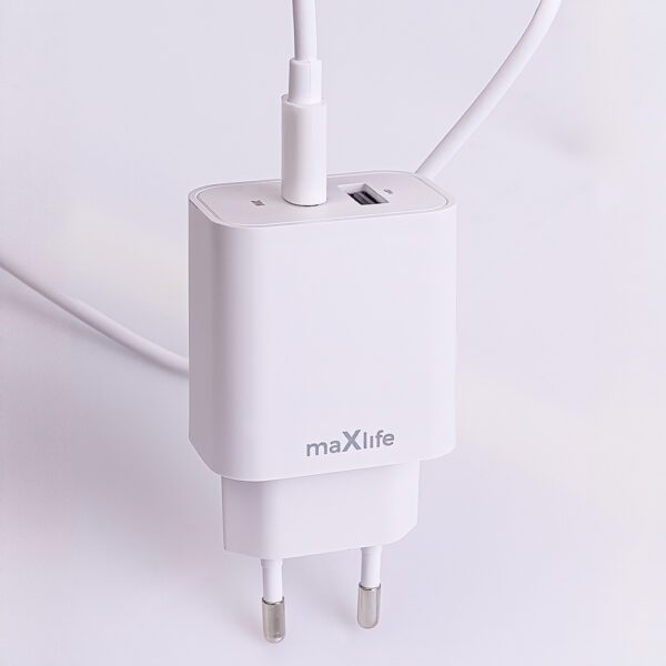 Maxlife MXTC-06-20AC PD QC charger 1x USB-C 1x USB 20W white + USB-C - USB-C cable 20W
