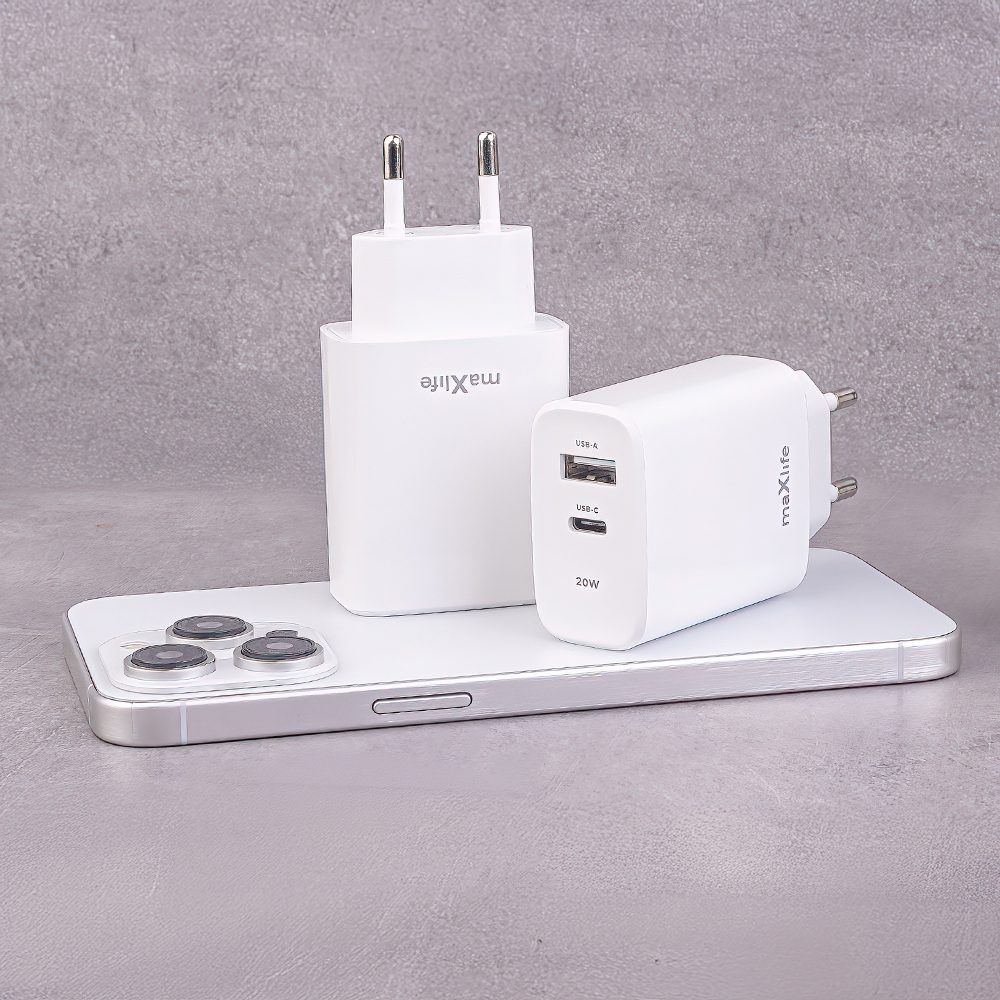 407603_oryg Maxlife MXTC-10-20AC PD QC charger 1x USB-C 1x USB 20W white