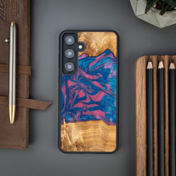 418919_oryg Bewood Unique case for Samsung Galaxy S24 Plus Neons Vegas