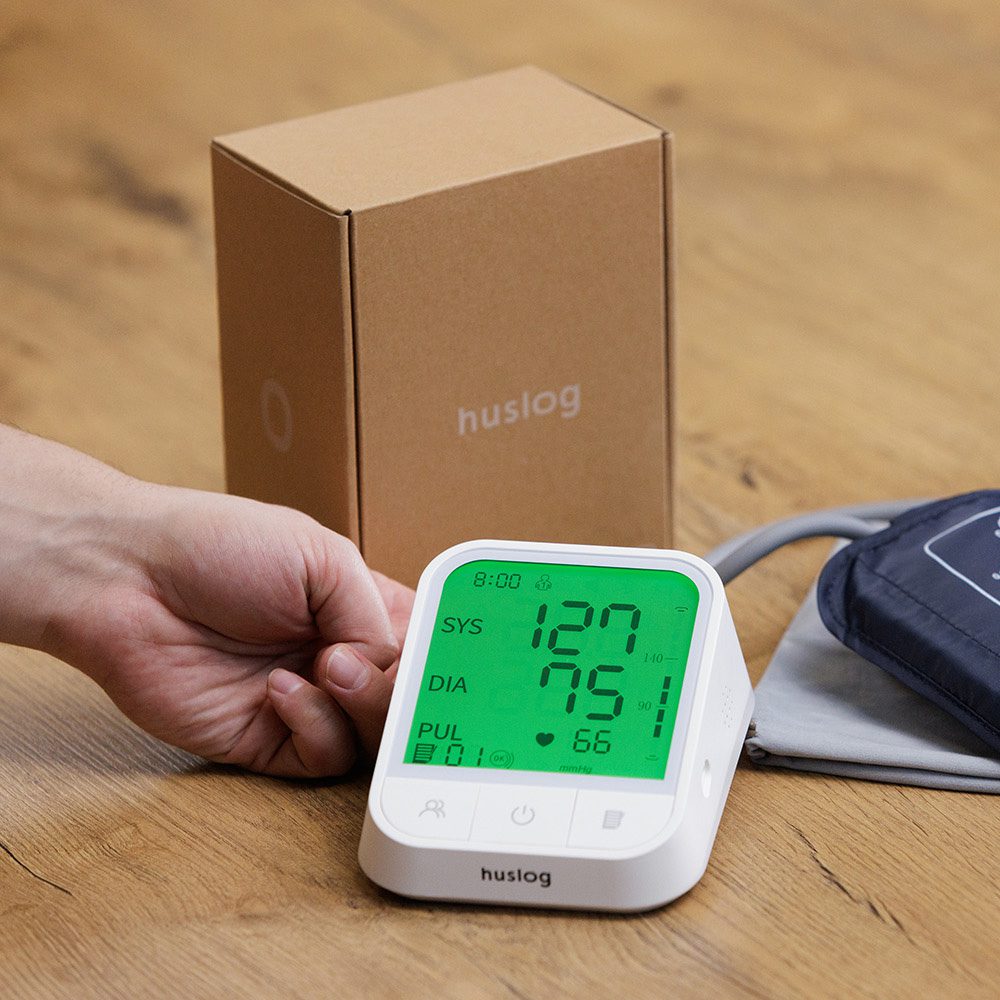 426789_oryg Huslog Blood Pressure Monitor with Voice Function