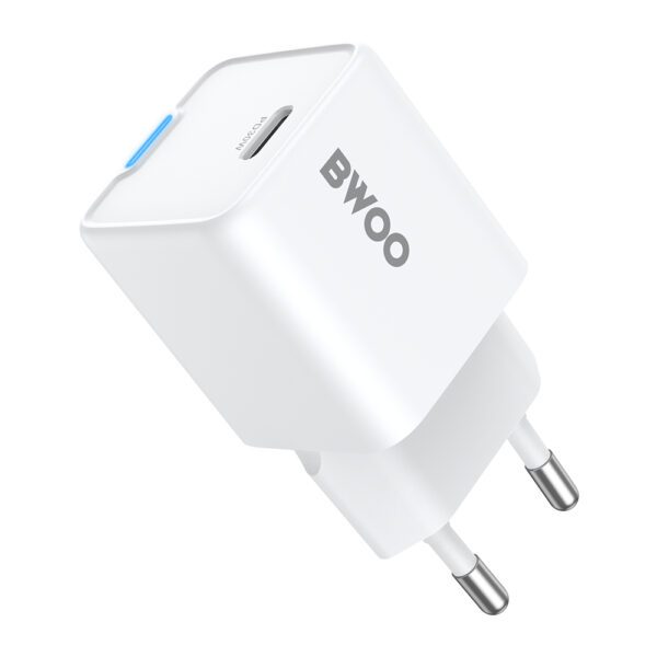 BWOO GaN PD wall charger 1x USB-C port 1A 30W white