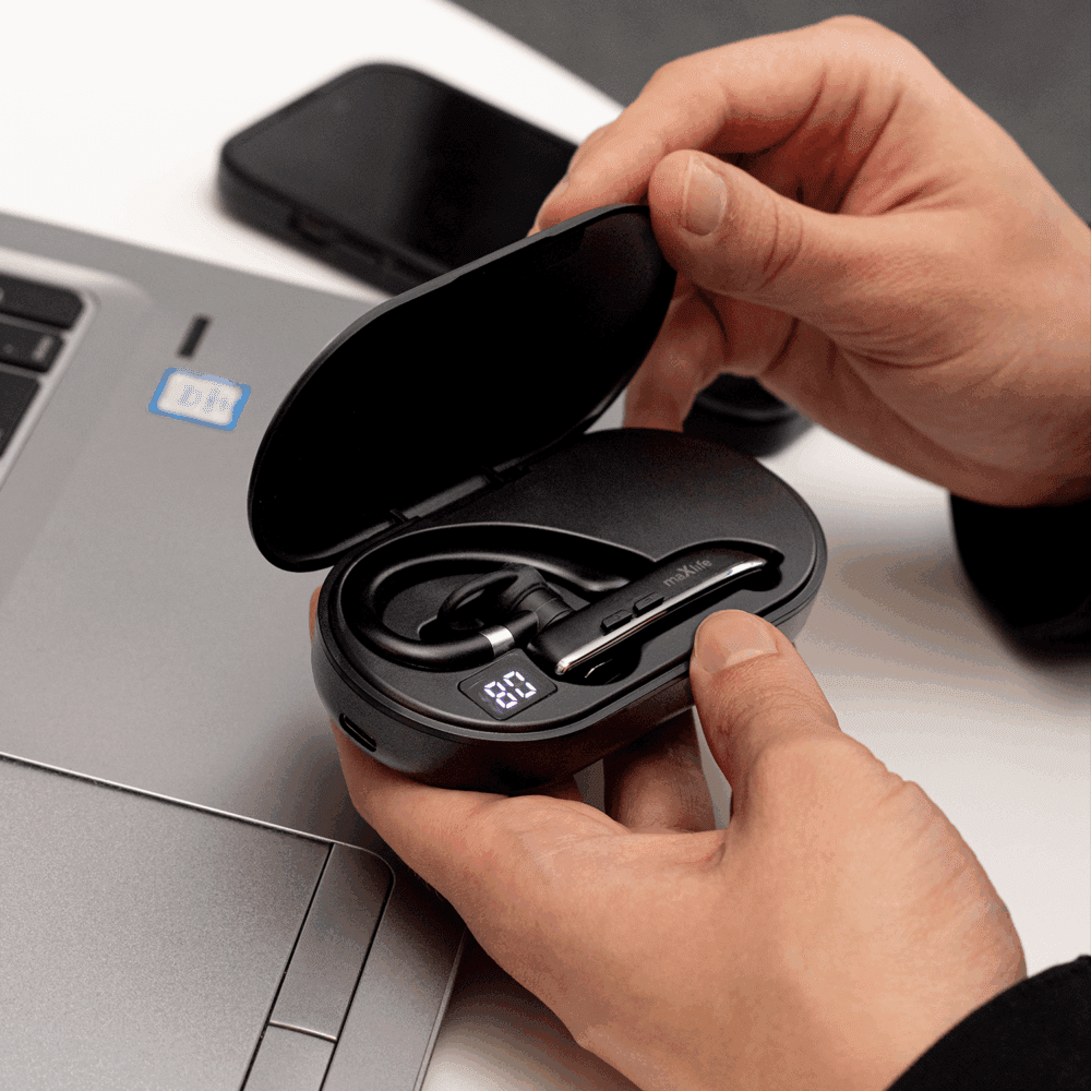440769_oryg Maxlife Bluetooth headset MXBH-01 with charging case