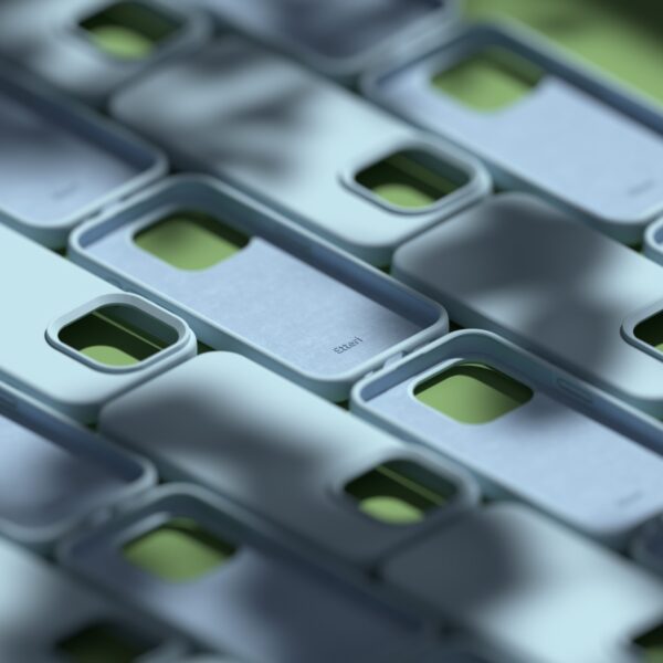 Etteri Silicone case for iPhone 13 6,1" light blue