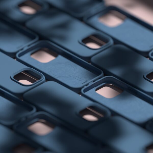 Etteri Silicone Mag case for iPhone 13 6,1" dark blue