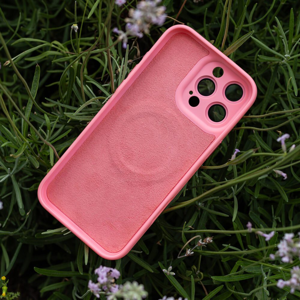 461526_oryg Ultra Trendy Vivid Thin Mag case for iPhone 15 Pro 6,1" pink