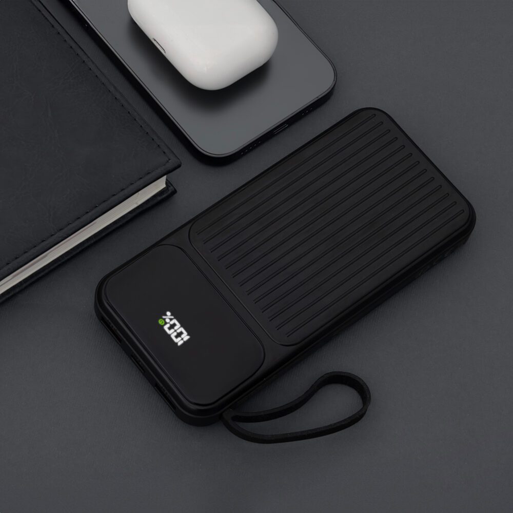 Maxlife power bank with built-in cables MXPB-06 PD QC 22,5W 10000 mAh black