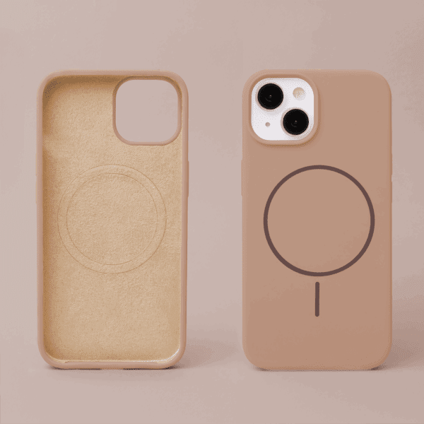 Silicone Thin Mag case for iPhone 16 Pro 6,3" brown