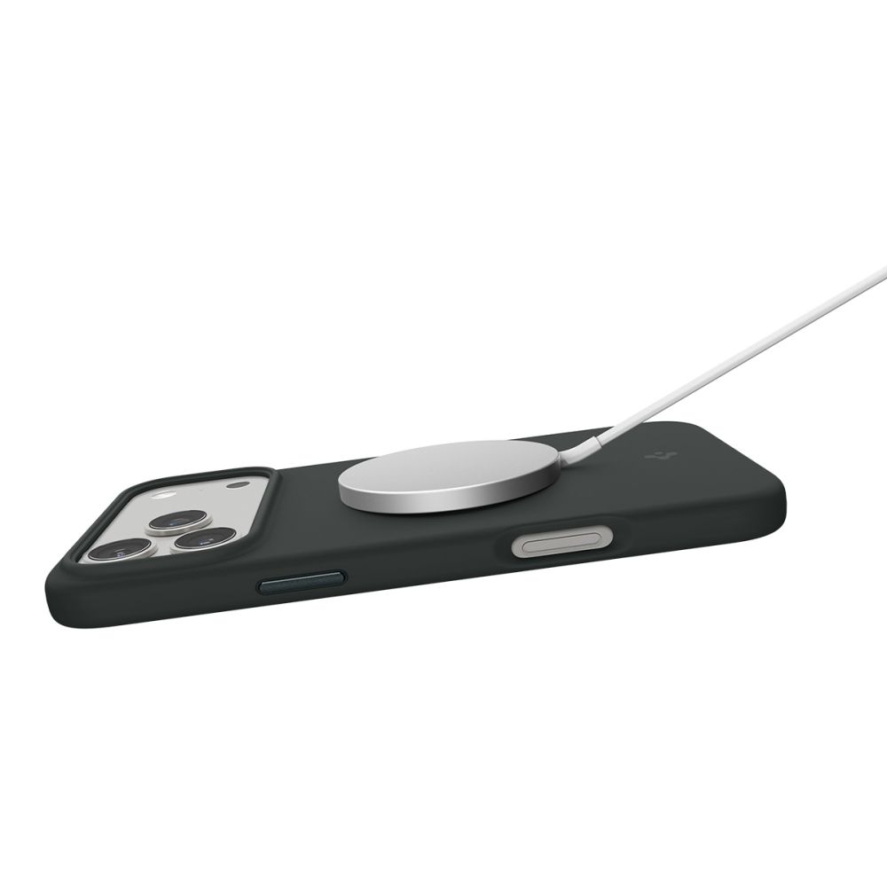 Spigen Silicone Fit Mag Magsafe case for iPhone 17 Pro Max Abyss Green