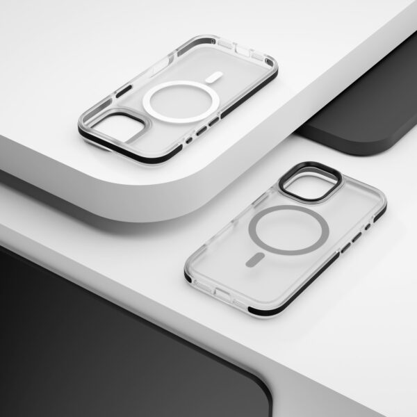 Etteri Icy Mag case for iPhone 17 black