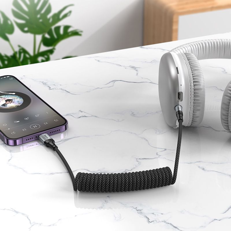 4f904fcce4d0f4cf7cf3e44adcbd618f Cable AUX Jack 3,5 mm to Lightning Hoco 1,5 m UPA33A black