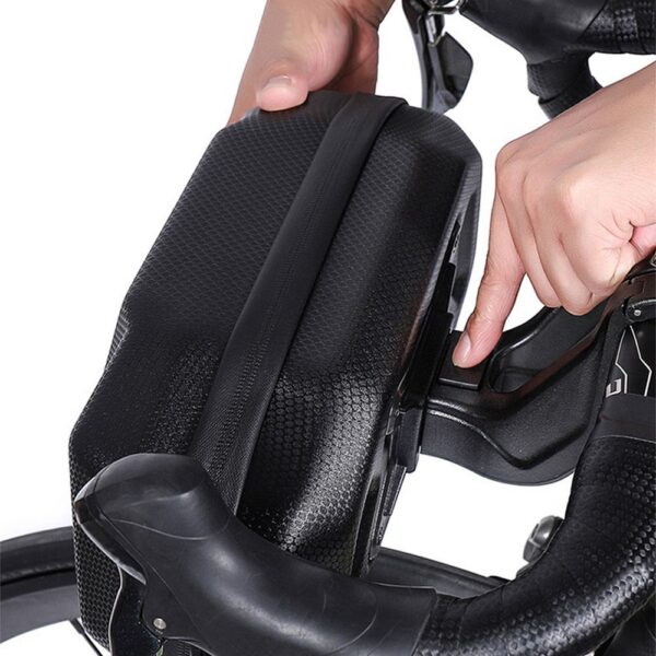 7d72df7cca1ebf3fda81a146039f9f61 WILDMAN traveling bag for bike handlebars with zipper 3,5L X9 black
