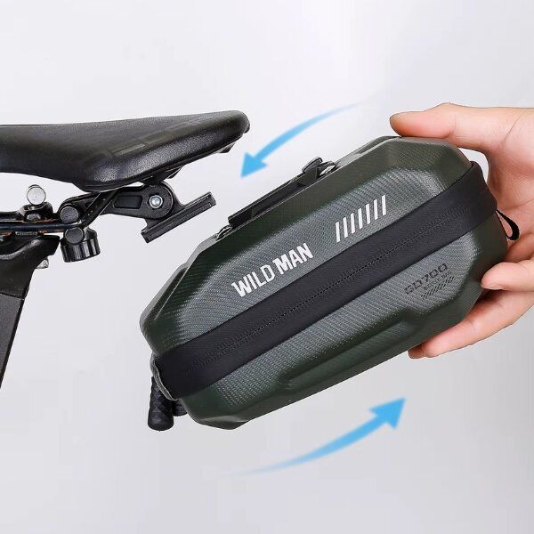 af604ae091fe09b4976c22187390a082 WILDMAN traveling bag under bike saddle with zipper 0,8L GD700 green