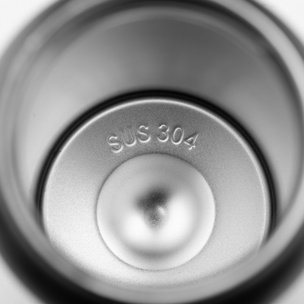 Magnetic holder compatible with MagSafe with 750ml container black