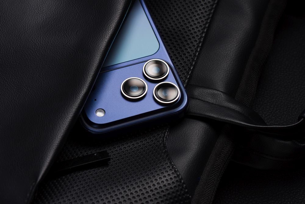 Camera glass to iPhone 17 Forcell Premium silver