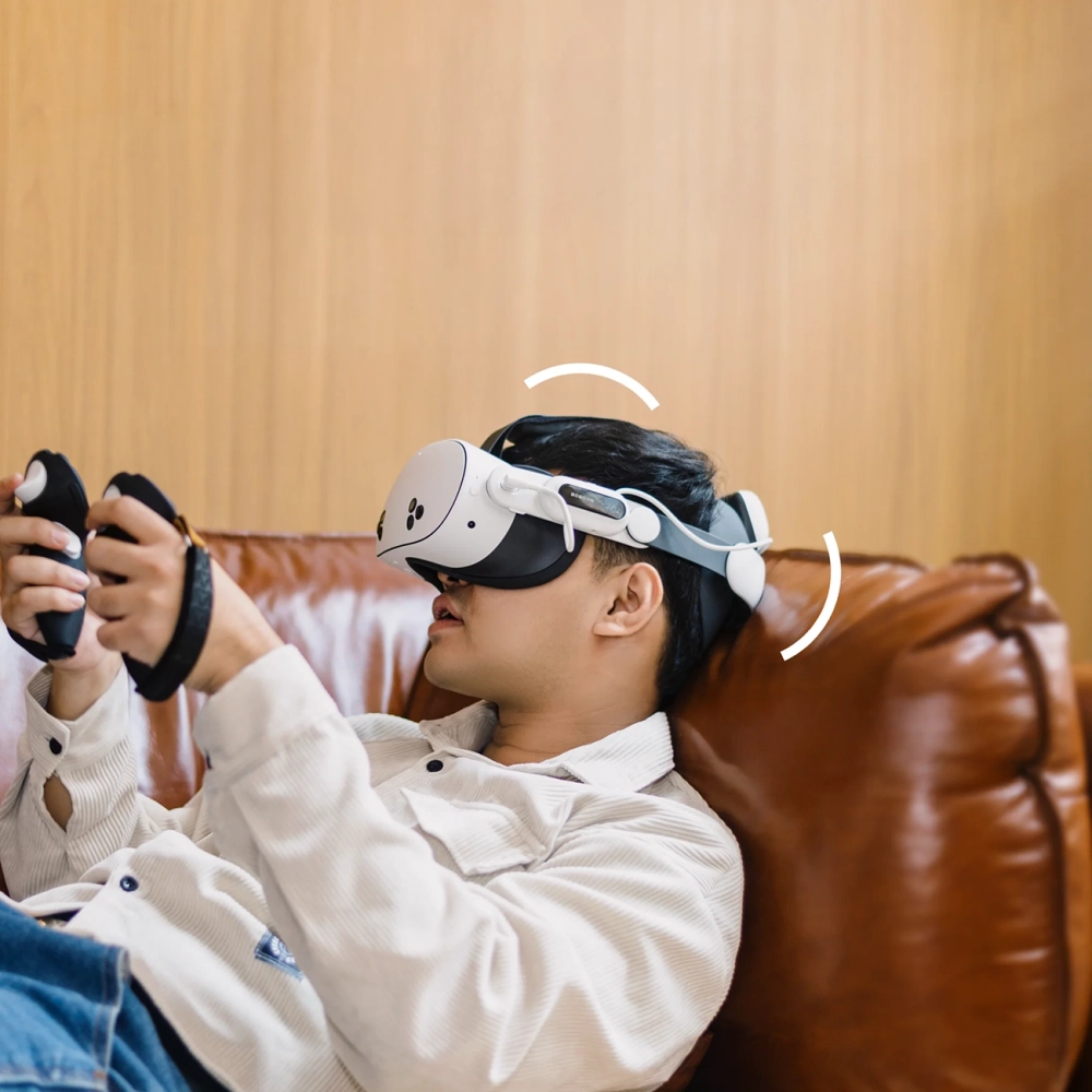 BoboVR E3 Pro Head Strap with Battery for Meta Quest 3 and 3S - White and Blackeng